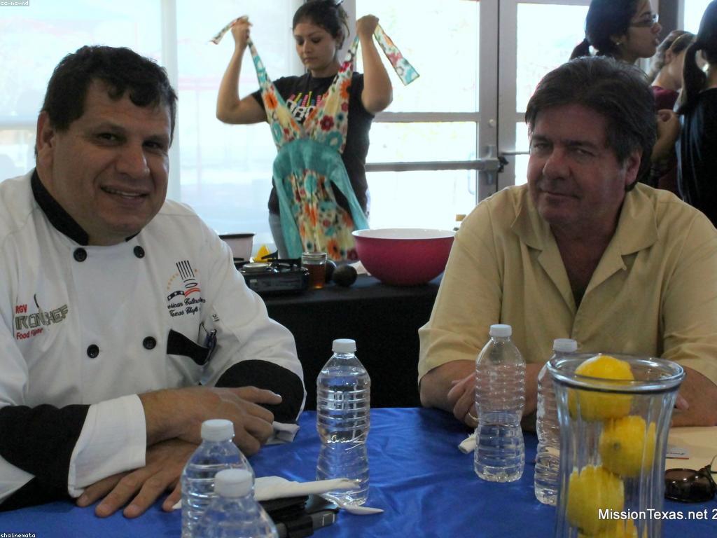 ការវិភាគទីផ្សារនិងការបង្កើនការប្រកួតប្រជែង